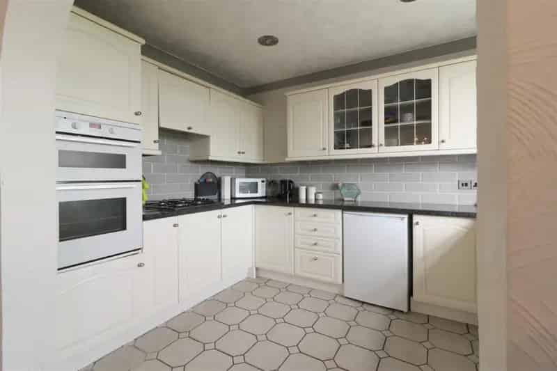 3 Bed Detached House for Sale Crookes