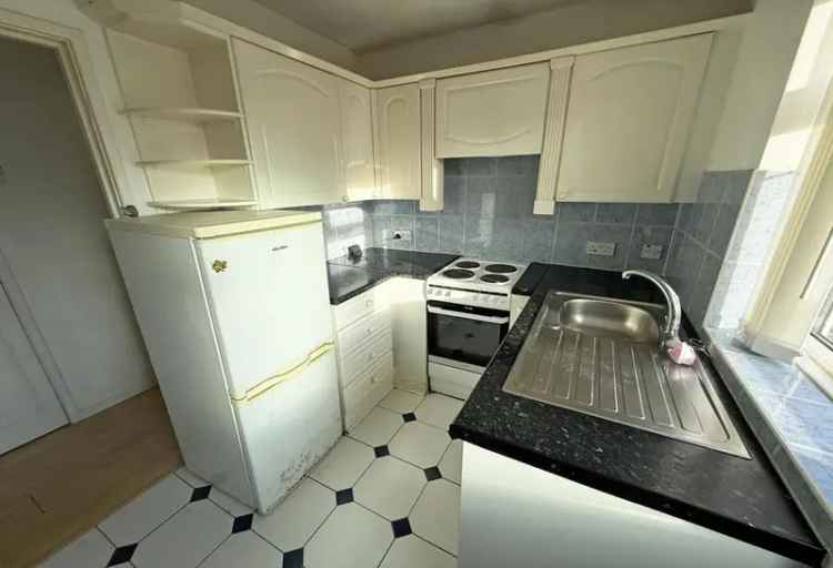 2 bedroom flat for sale