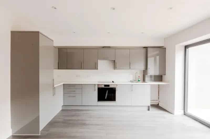 2 Bedroom Maisonette for Sale Near Stokes Croft
