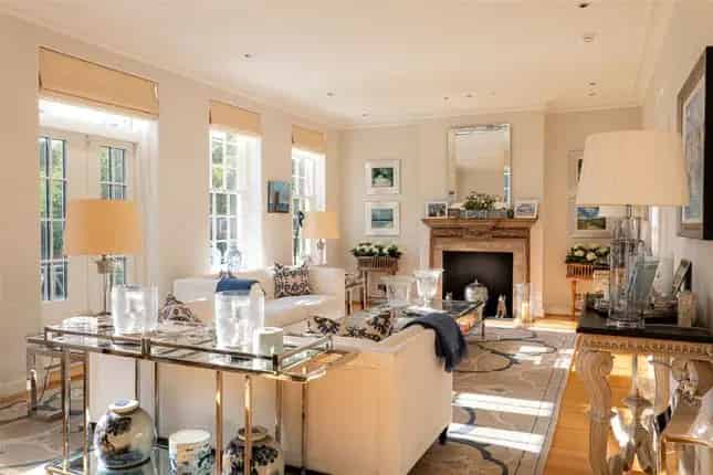 Wide Family Home in Chelsea Square with Lift and Elegant Interiors