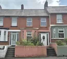 2 Bed Mid Terrace House - Close to City Centre