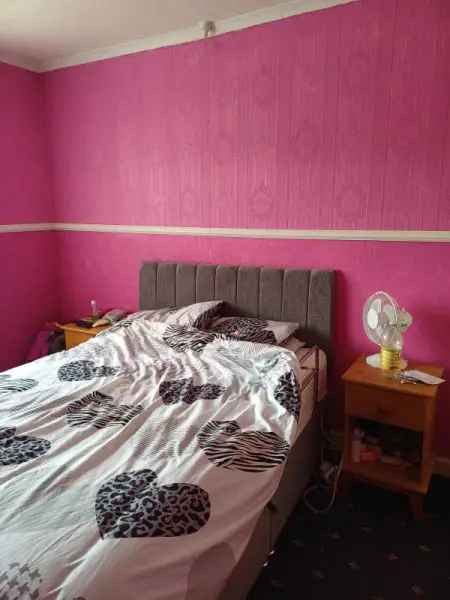 House For Rent in Rotherham, England