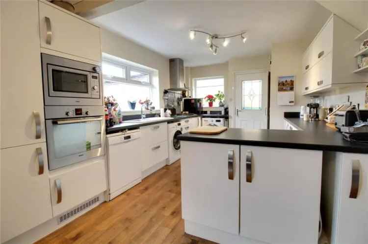 Four Bedroom Chalet Bungalow