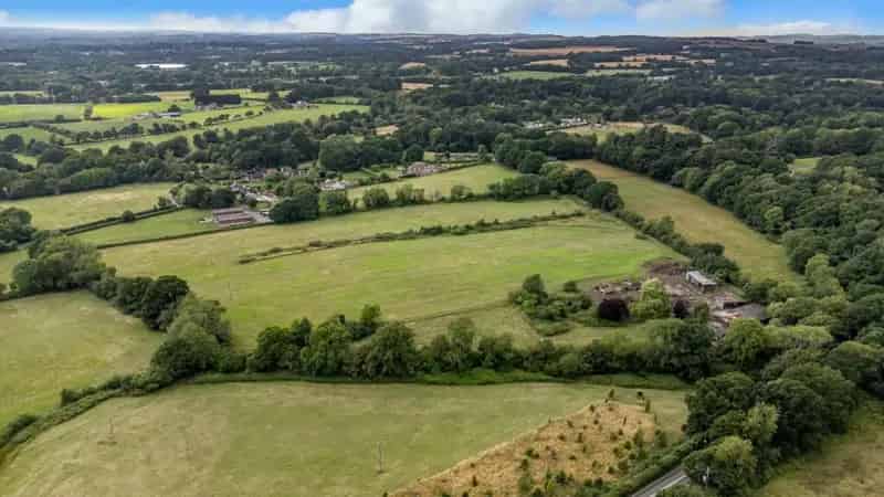 Farm Building Development Opportunity near Romsey