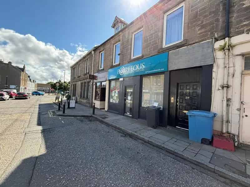 Class 1A Premises High Standard Finish Large Frontage