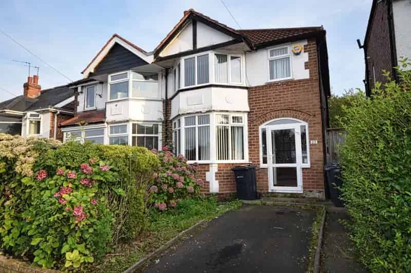 3 Bedroom Semi Detached House For Sale