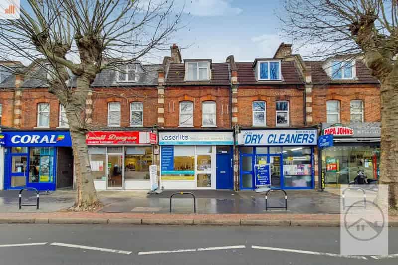 Ground Floor Shop with Basement For Lease South Croydon CR2 6EQ