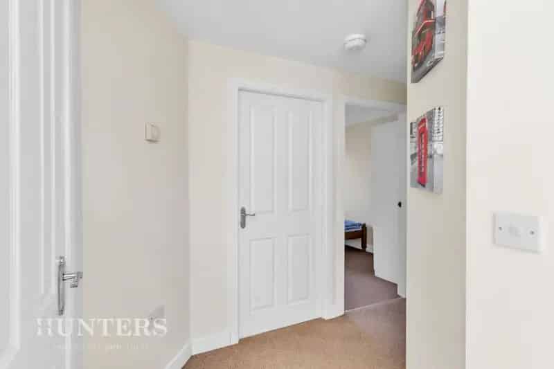 2 Bed Flat for Sale near Littleborough