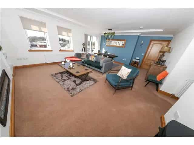 2 Bedroom Top Floor Apartment for Sale in Kirkcaldy