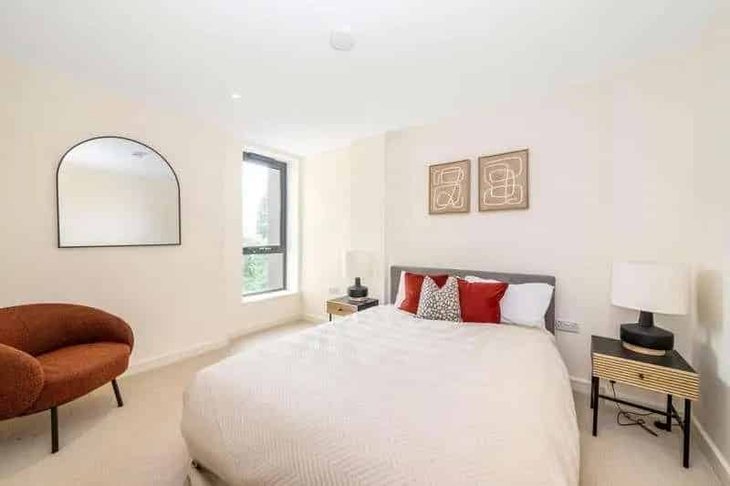2 Bed Flat for Sale in Beckenham
