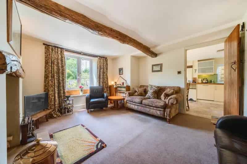 2 Bedroom Cottage for Sale