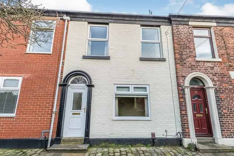 3 Bedroom Mid Terrace House for Sale Chorley Lancashire