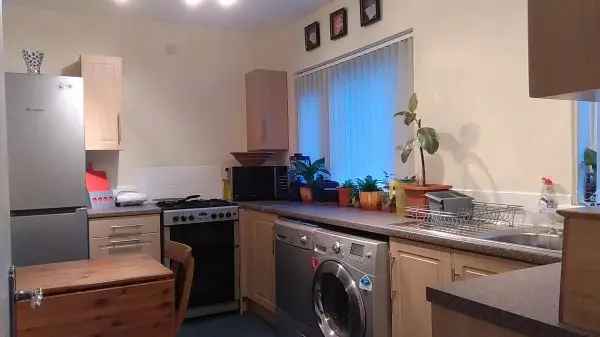 House For Rent in Bradford, England