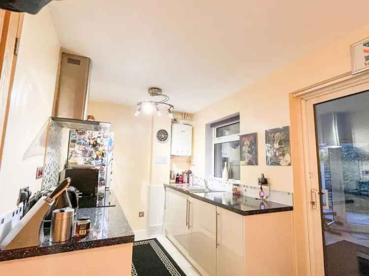 4 bedroom semi-detached house for sale