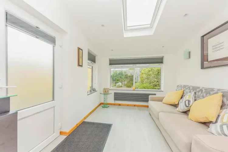Refurbished Family Home with Garden and Ample Parking