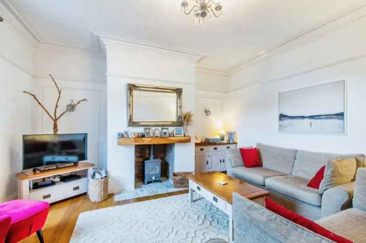 4 Bedroom Detached House for Sale Morley West Yorkshire