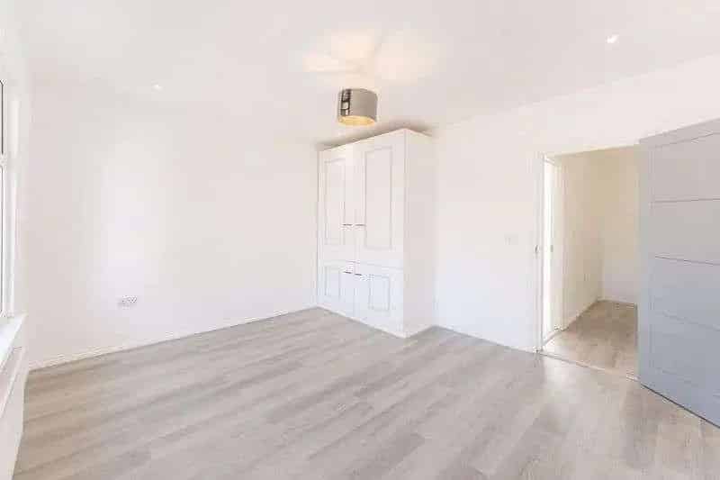 2 Bed House for Sale in Edmonton N9