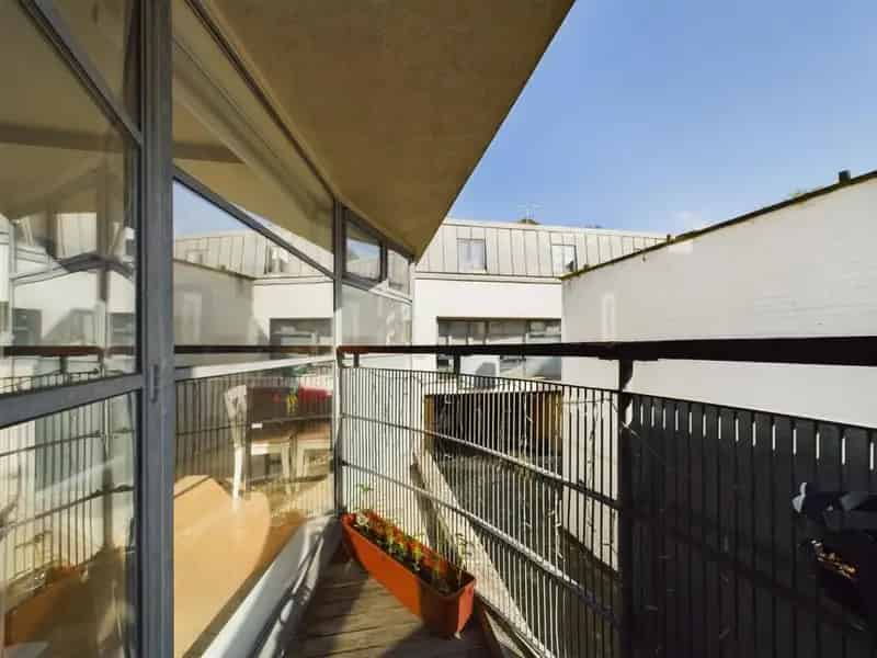 3 Bedroom House For Sale in Islington