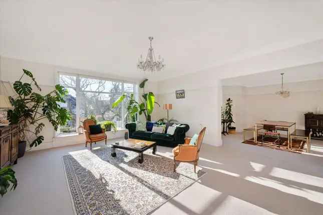 Hampstead Family Home 5574 sq ft Two Apartments Gated Parking Gardens Garage