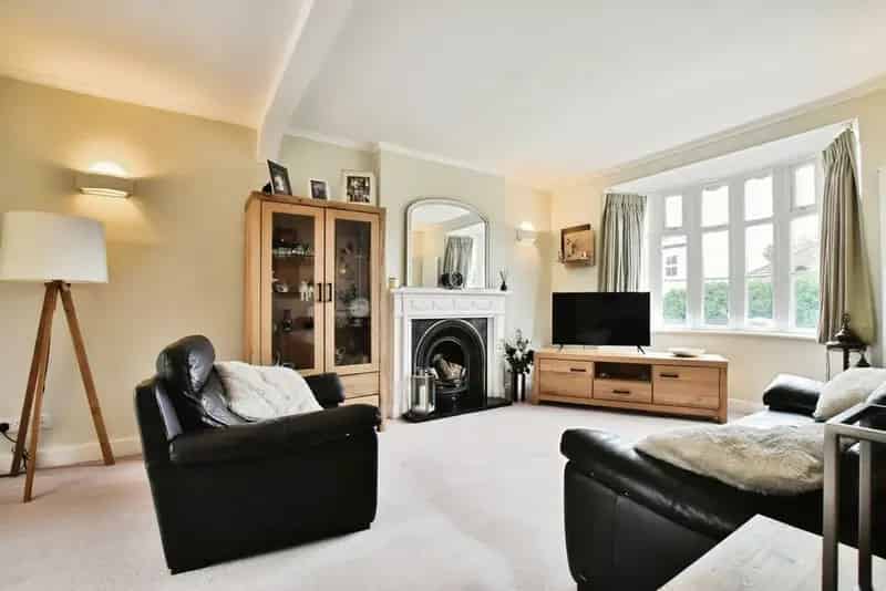 3 Bedroom Detached House for Sale Wilmslow Cheshire