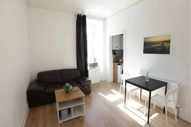 1 Bedroom Flat for Sale Glasgow West End - City Centre