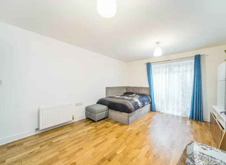 One Bedroom Apartment near Ladbroke Grove