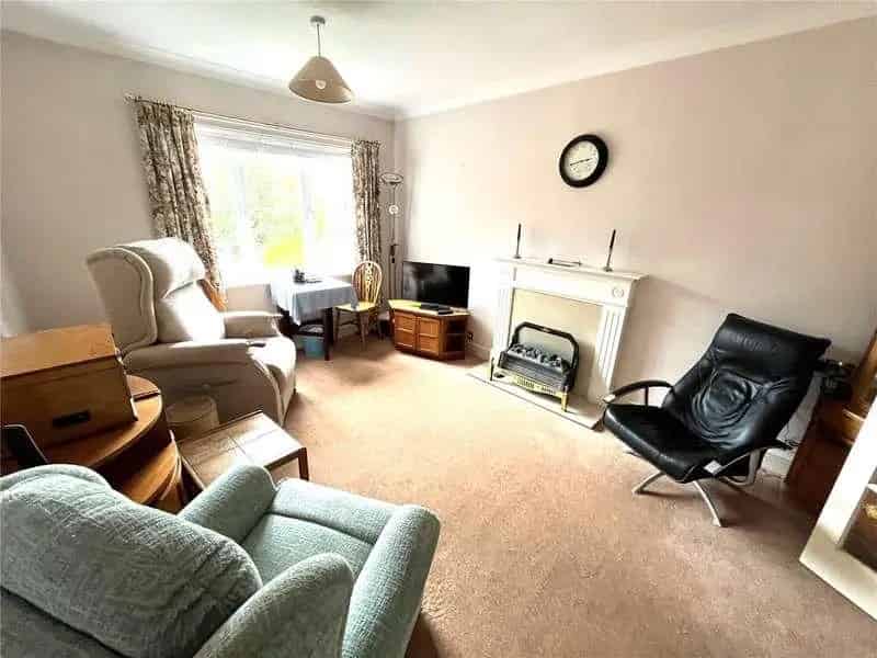 2 Bed Flat for Sale Ringwood Retirement