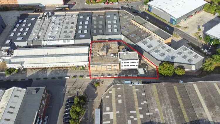 10721 Sqft Light Industrial Office Unit with 24-Hour Access and Parking