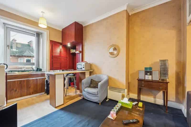 One Bedroom Flat in Red Sandstone Tenement Building