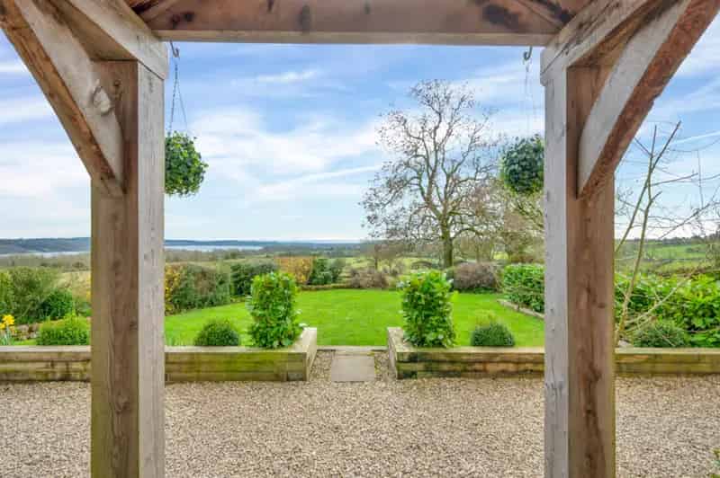 3 Bed Detached Cottage Carsington Water Views