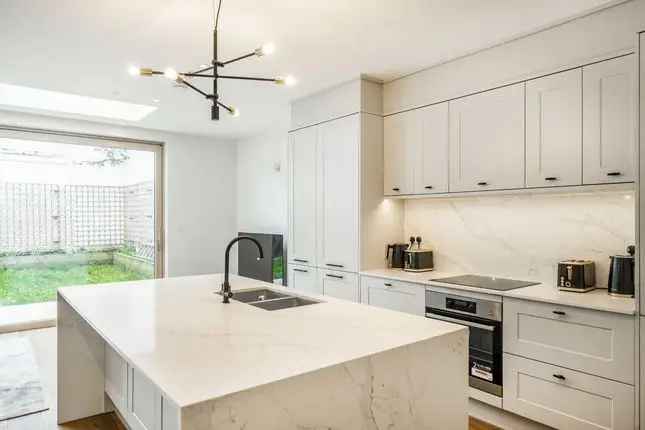 End terrace house for sale in Hamilton Road, London SW19