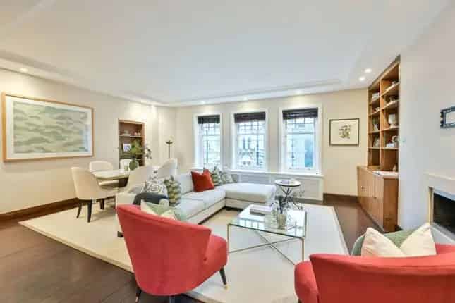 Luxury Chelsea Apartment Short Let 3 Beds 2 Ensuites