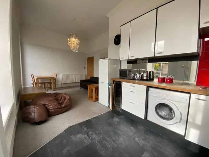 3 Bedroom Flat to Rent Glasgow Lanarkshire