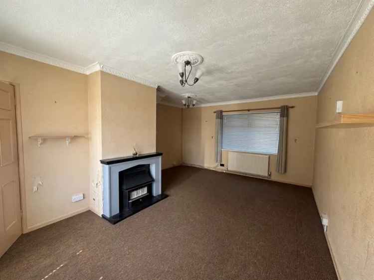 Three Bedroom End Terrace House For Sale