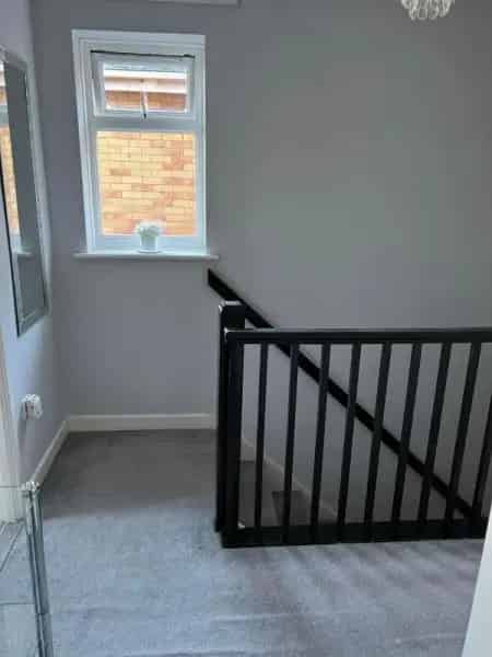 Newly Decorated House Near Schools and A12