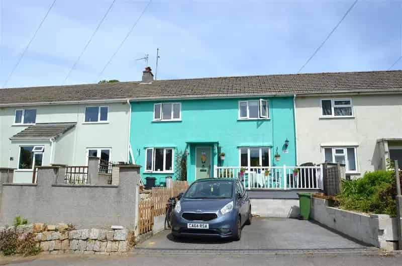 3 Bedroom Terraced House for Sale in Flushing