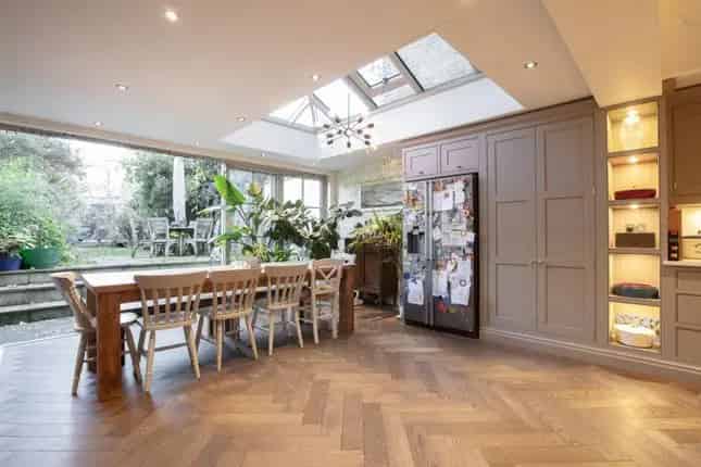 Four Five Bed House Peckham Terrace Garden Study Summer House