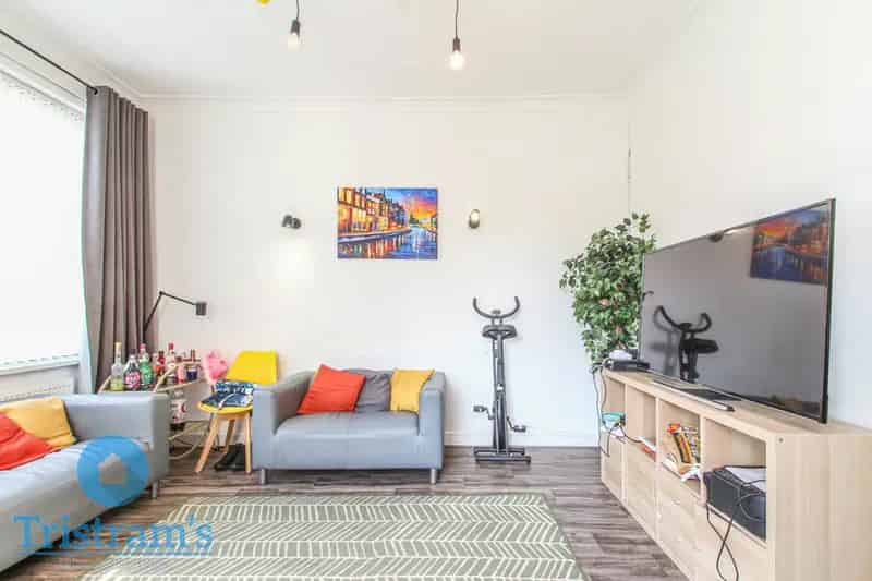 4 Bedroom Semi Detached House to Rent Near Campus