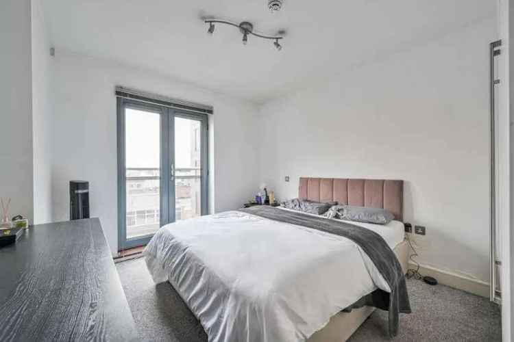 1 Bed Flat for Sale in Aldgate