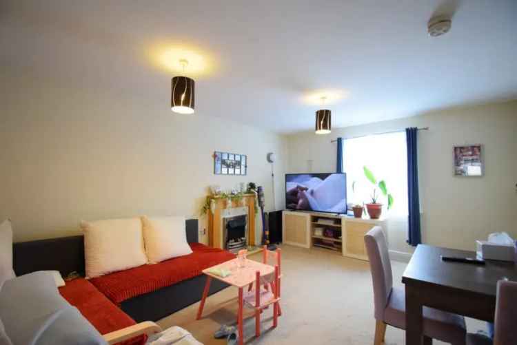 2 Bedroom Apartment for Sale in Bedford Crowe Road