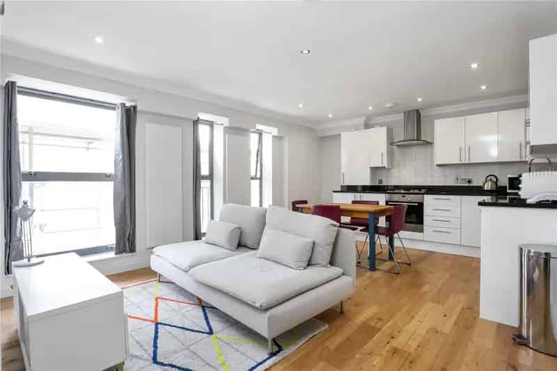 2 Bedroom Apartment Shoreditch London