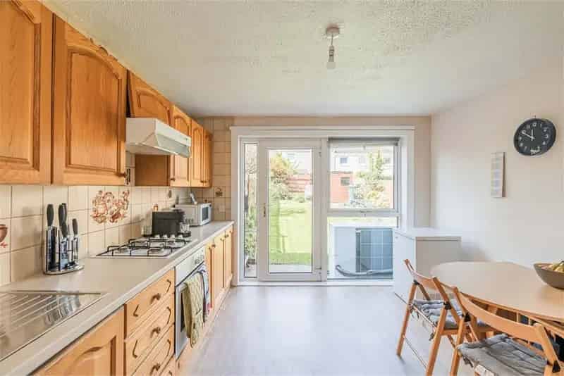 2 Bed Terraced House with 2 Reception Rooms and Garden