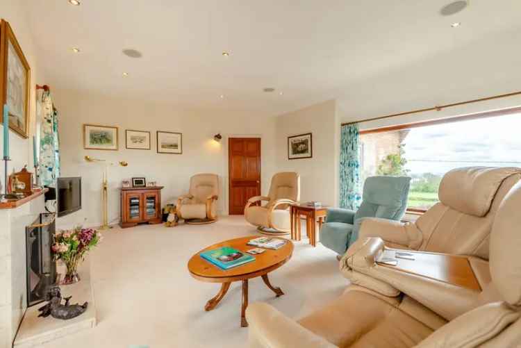 4 Bedroom Detached House for Sale with Stunning River Views