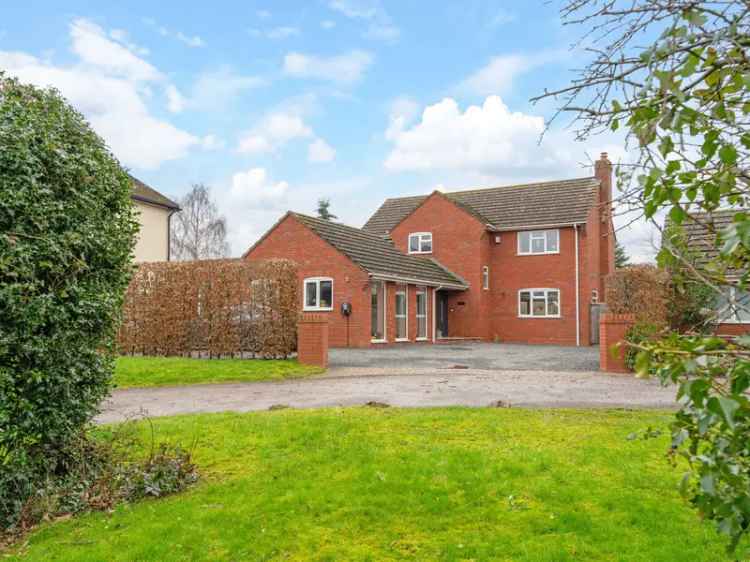 4 Bedroom Detached House for Sale Church Lane Whittington Worcestershire