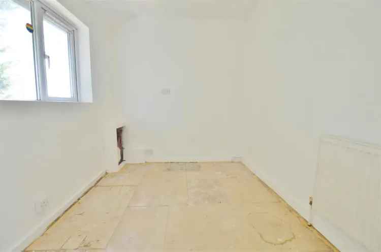 1 Bed Flat for Sale - Slough - Investment Opportunity