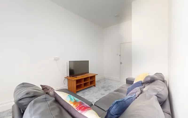 5 Bedroom Student Flat Near Plymouth University All Bills Included
