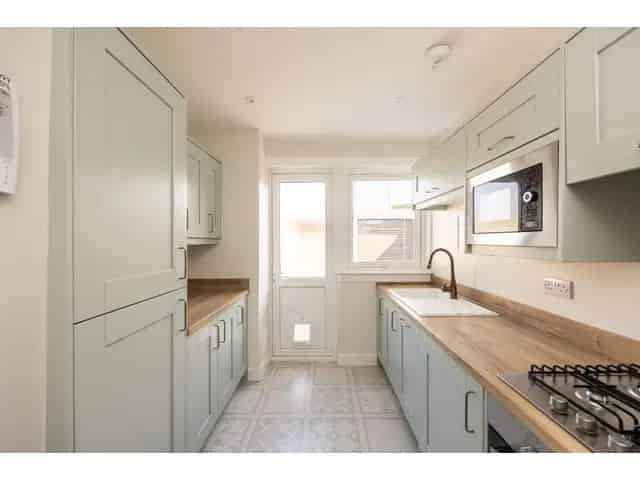 2 Bedroom Detached House for Sale Moredun