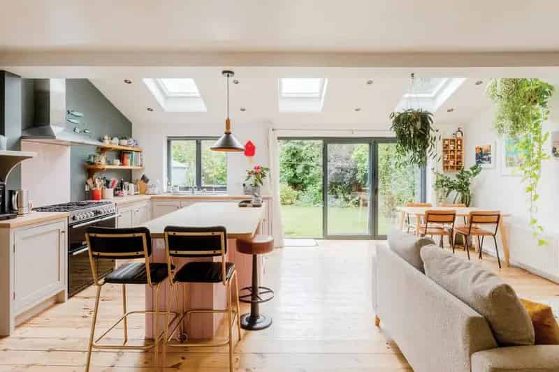 3 Bedroom Semi Detached House for Sale in Ashton