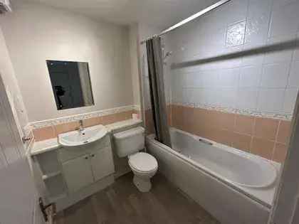 2 Bedroom 80m² Furnished Flat Aberdeen