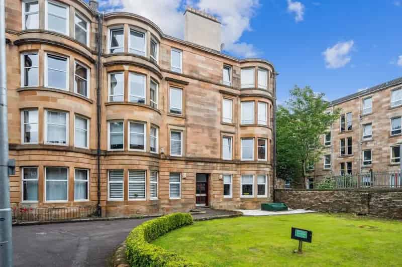 2 Bedroom Flat to Rent in Scotland